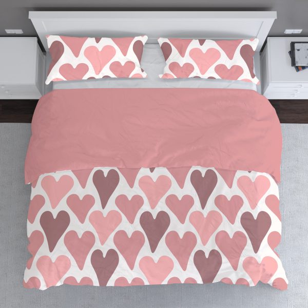 Groovy look pink heart bedding set for Valentine's Day or those that just love hearts. twin, full, queen, king